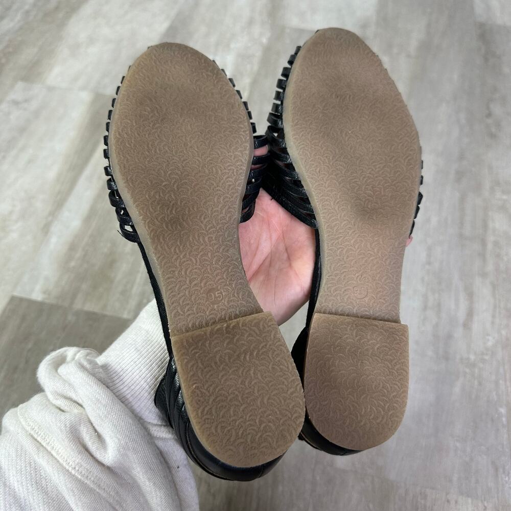 Seychelles Black leather and Tan Woven Sandals - Picture 7 of 8